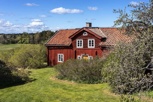 Mora byväg 28