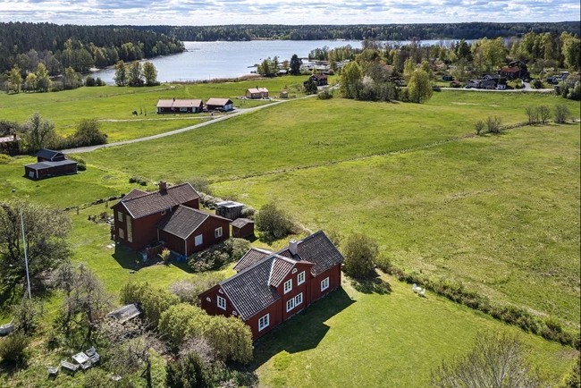 Mora byväg 28